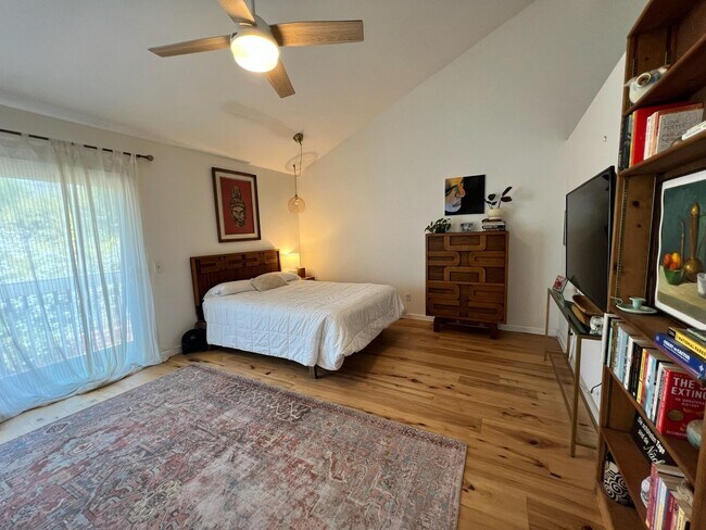 Building Photo - 4 Bedroom/3 Bath House in the hills of Rancho San Diego/El Cajon