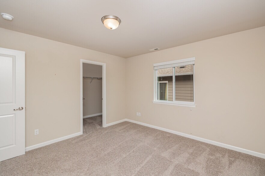 Building Photo - 7 159th Pl SE