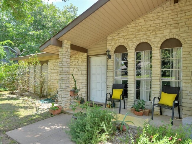 Building Photo - 4911 Aberdeen Cir