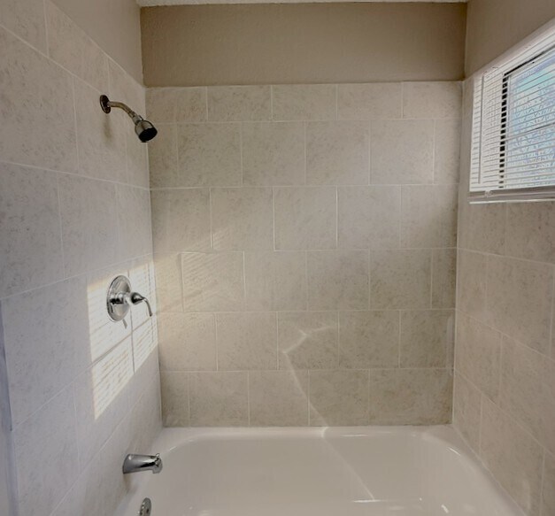 Building Photo - Coming soon Charming newly renovated 3 bedroom 2 bath with a loft In Mesquite!