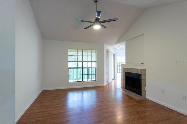 Building Photo - 8636 Mallard Reserve Dr