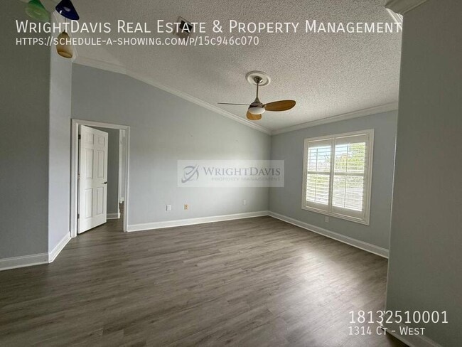 Building Photo - 1314 Ct-West