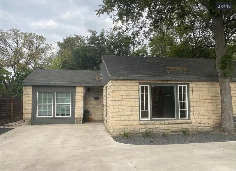 Front Exterior - 2802 W 45th St