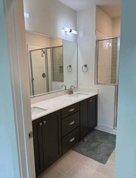 Building Photo - 1007 Tidal Ln