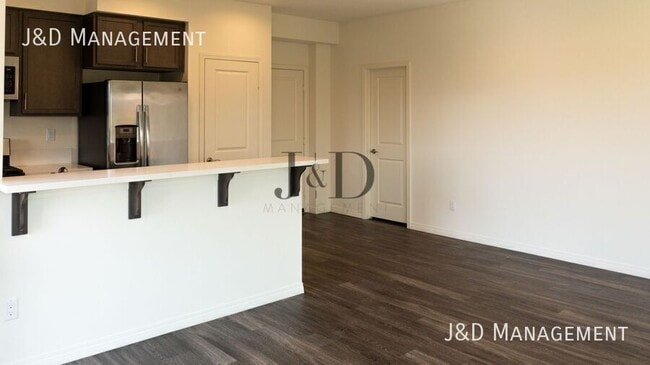 Building Photo - 8137 Cascio Ct