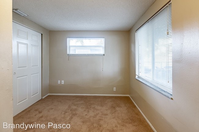 Building Photo - 3 br, 2 bath House - 7613 Christina Lane