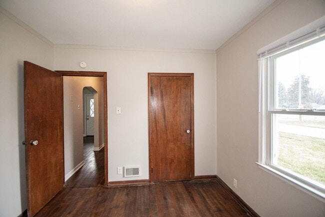 Building Photo - 3309 Mars Hill St