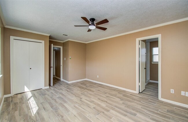 Building Photo - 4903 Charade Dr