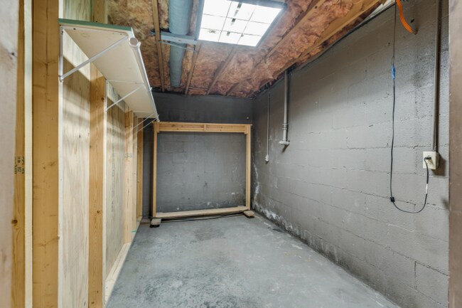 Building Photo - 134 Howes Chapel Rd