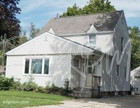 Building Photo - Spacious 2-Bedroom, 2-Bath House for Rent!