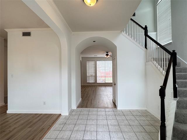 Building Photo - 3024 Sawtooth Dr