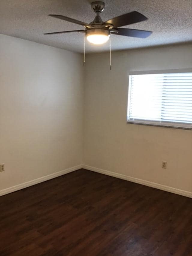 2nd bedrm - 1720 Murrell Rd