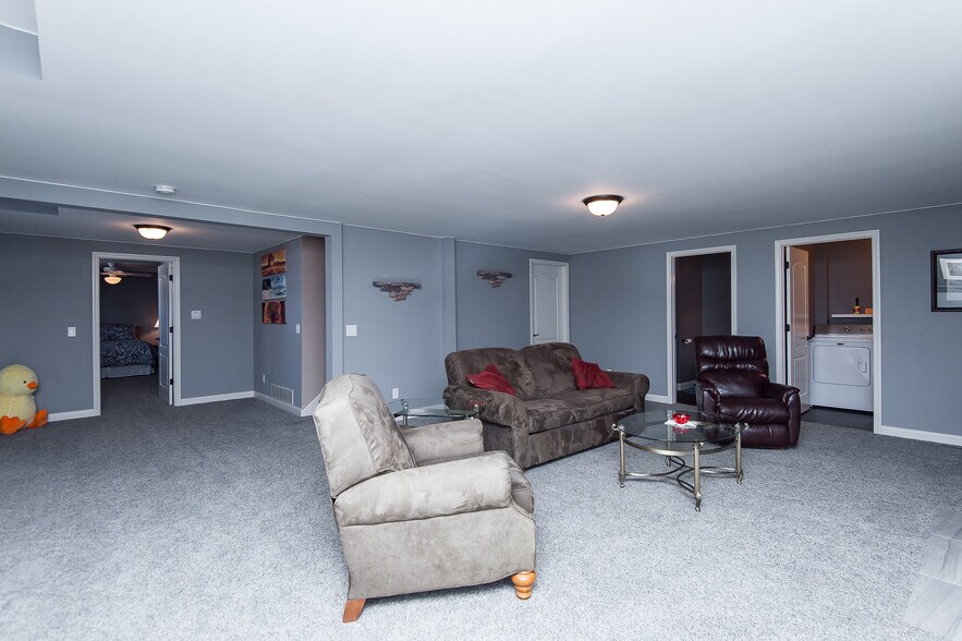 Family Room Area - 67951 County Road 76