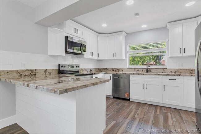 Building Photo - 10131 NW 35th St