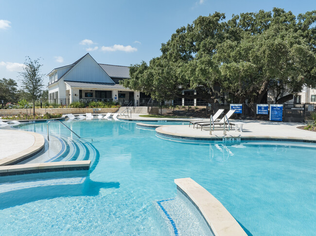 Building Photo - Water's Edge Apartments