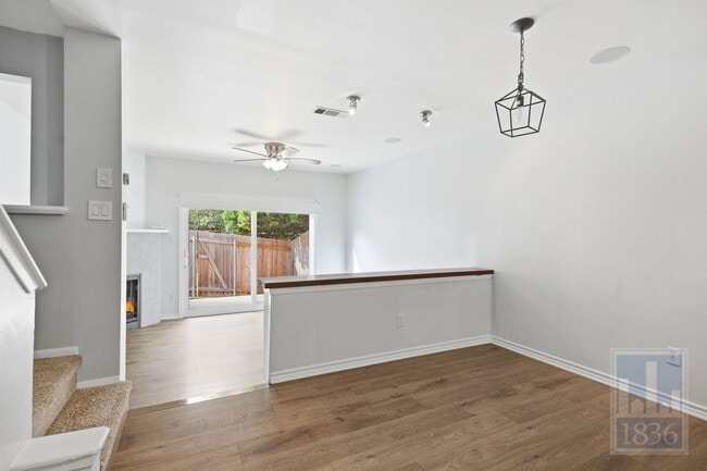 Building Photo - 11821 Bittern Hollow