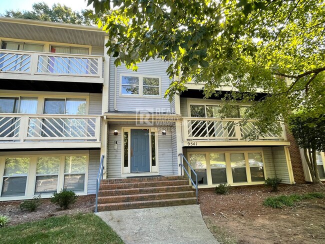 Building Photo - **MOVE IN SPECIAL!**Beautiful 2 Bed 2 Bath...