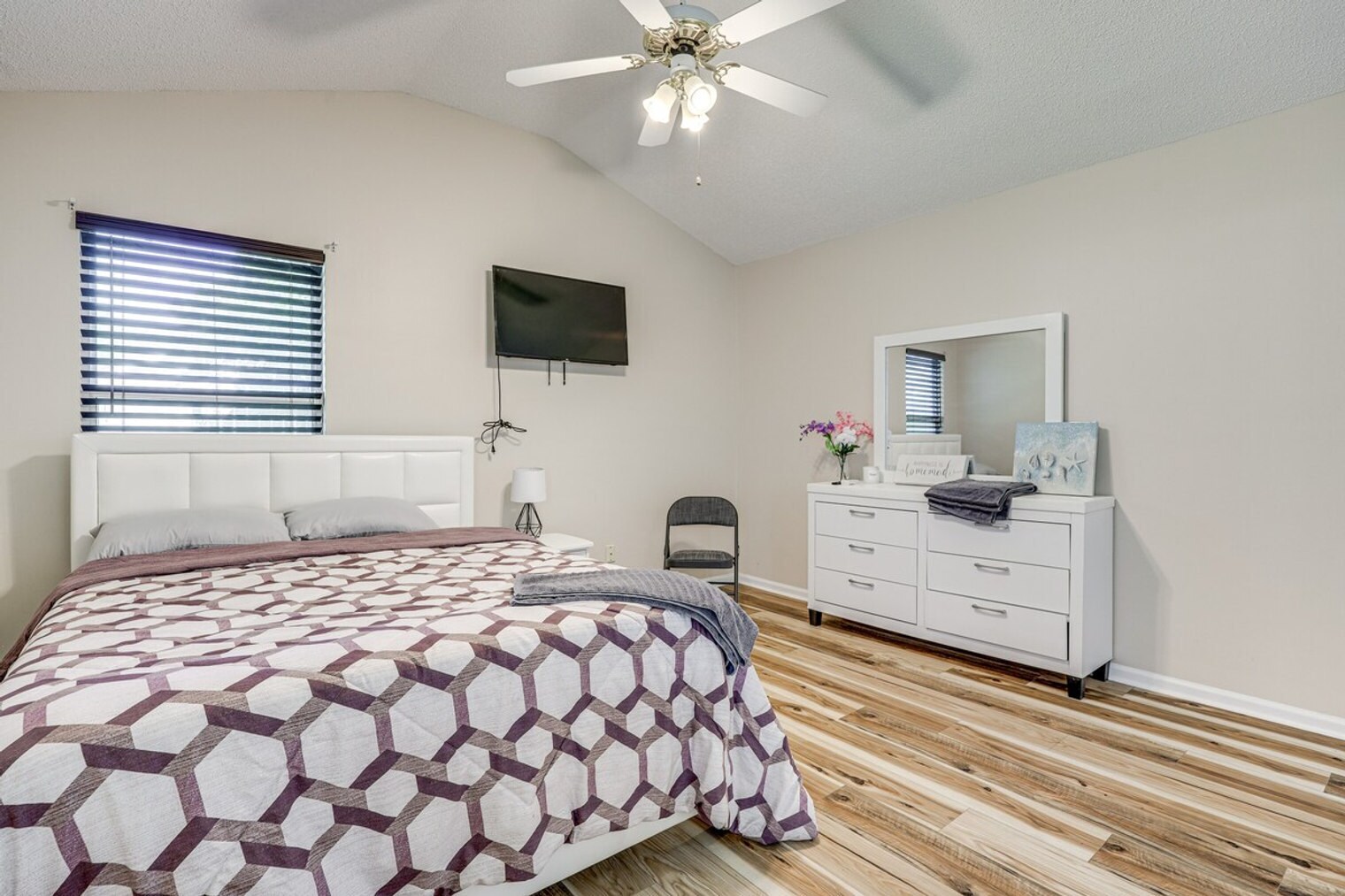 Building Photo - 3812 Tallcott Dr