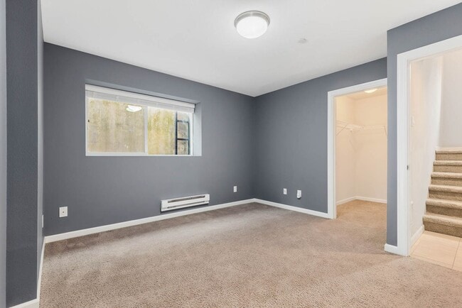 Building Photo - 2506 Mulberry Walk NE