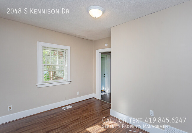 Building Photo - 2048 S Kennison Dr