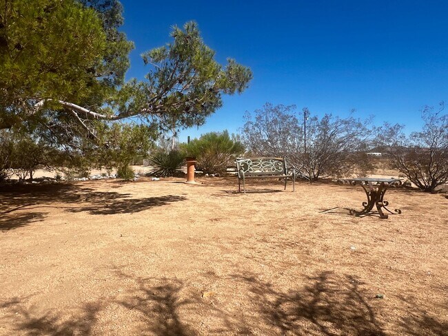 Building Photo - Charming 3-Bedroom Home for Rent in Lander...