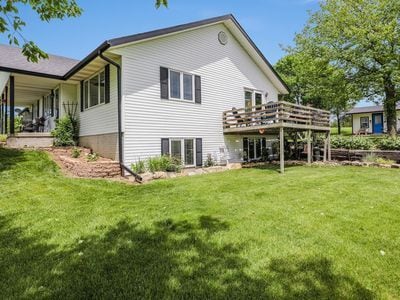 Building Photo - 5501 Martell Rd