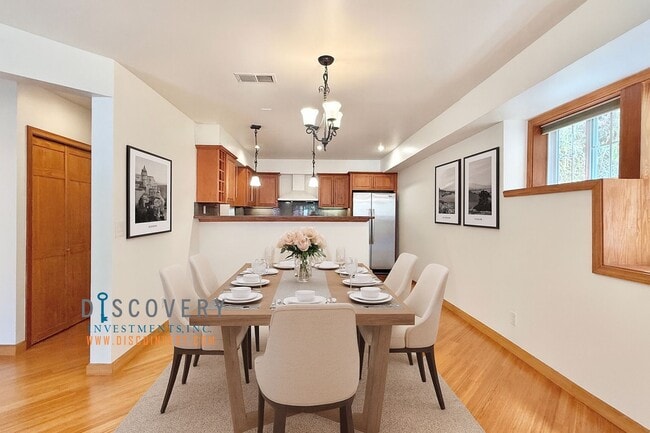Building Photo - Contemporary Upper Broadway Terrace Four B...