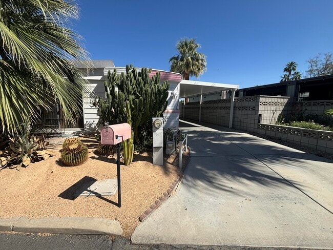 Building Photo - 70260 Bing Crosby Dr