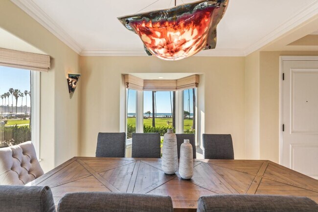 Building Photo - Stunning, Luxury La Jolla Shores Location with Panoramic Ocean Views!!