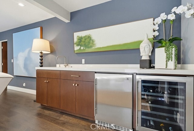 Building Photo - 6713 E Ocean Blvd