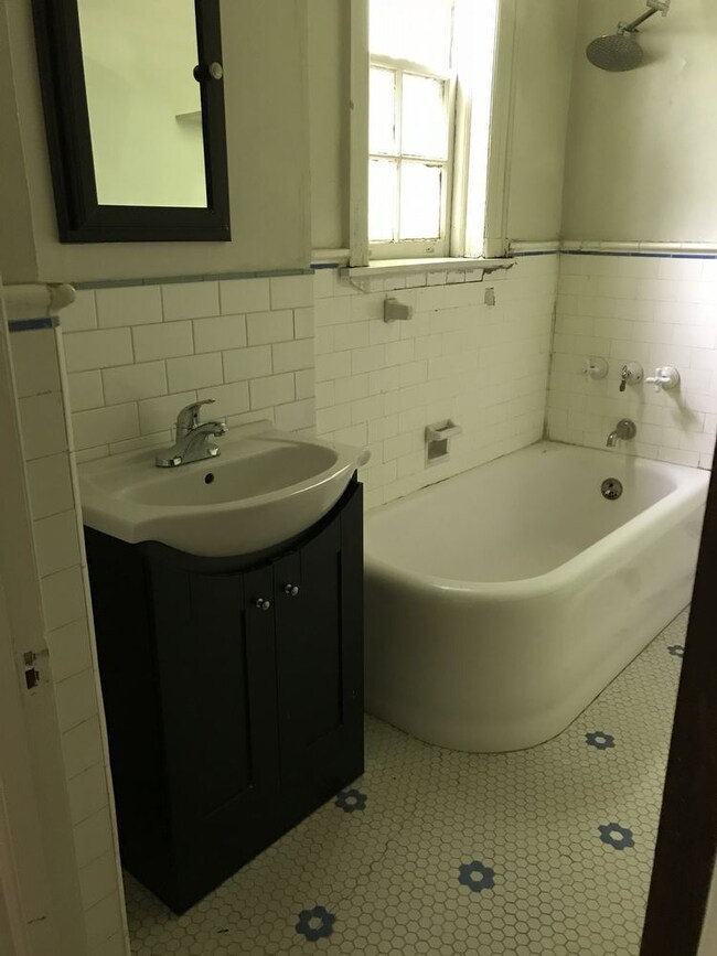 203 Tate Street 203 Tate St Greensboro NC 27403 Apartment Finder