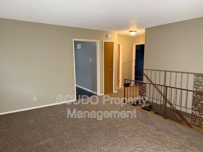 Building Photo - 9307 Ballentine St