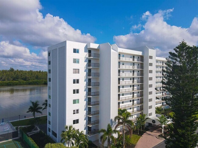 Building Photo - 9397 Midnight Pass Rd