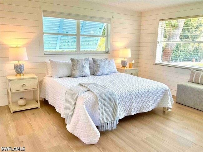 Building Photo - 1530 Mandarin Rd