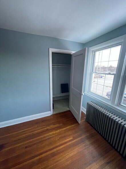 Building Photo - 1339 Taylor Ave