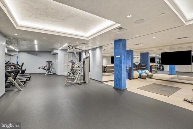 Building Photo - 801 Pennsylvania Ave NW