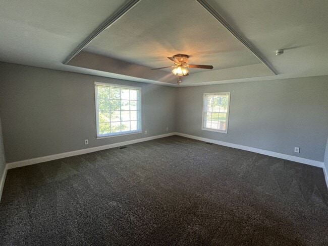 Building Photo - 1550 Old Dover Rd