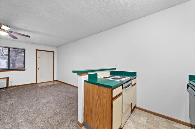 Floorplan - PINEWOOD STUDIOS