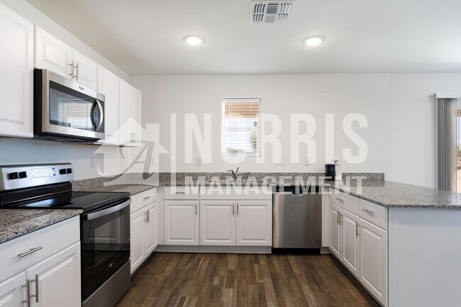Building Photo - Beautiful New Home in a Great Location!