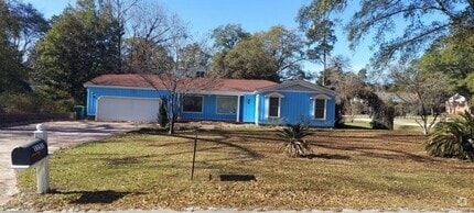 Building Photo - 1151 Sherwood Dr