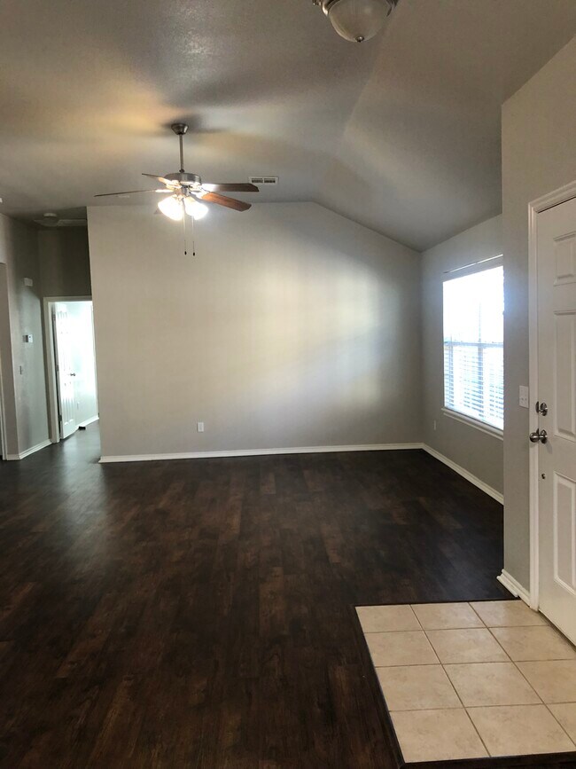 Building Photo - 509 Cherokee Gate Dr