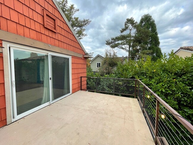 Building Photo - Portland Heights Home with Forest Views and Stunning Updates