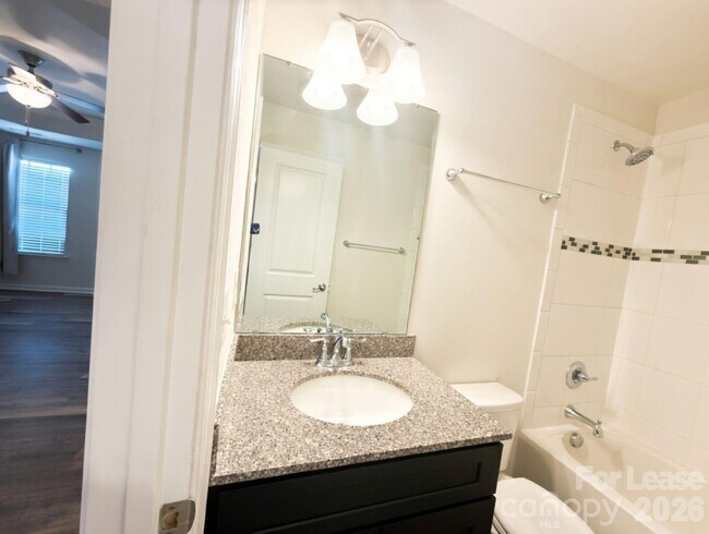 Building Photo - 3014 Potomac River Pkwy