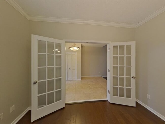 Building Photo - 8970 Windsor Cir