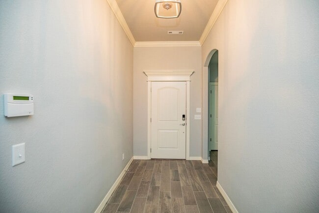 Building Photo - ***750 Fontana Street***