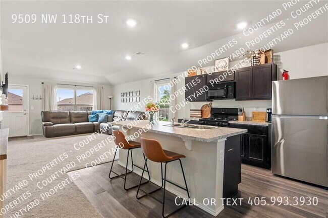 Building Photo - 9509 NW 118th St