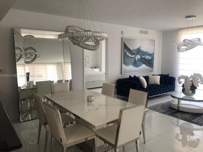 Building Photo - 50 Biscayne Blvd