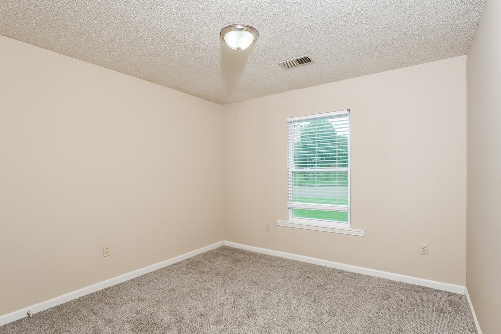 Building Photo - 1153 Charstone Dr