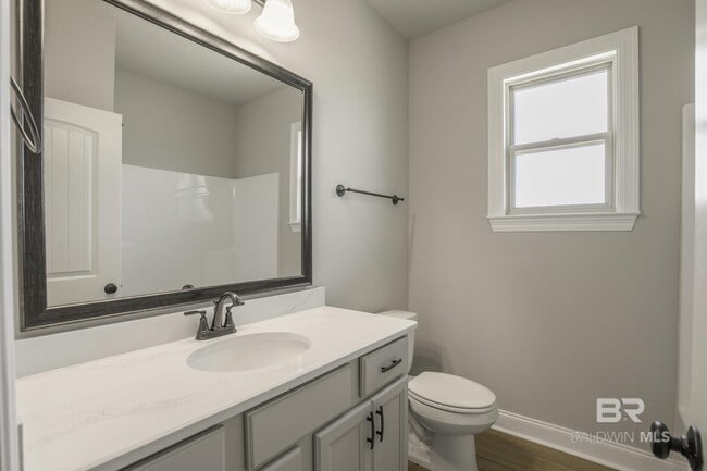 Building Photo - 1562 Fenton Cir