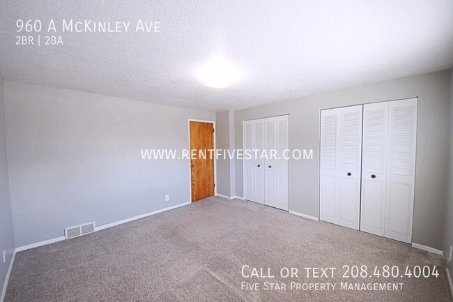 Building Photo - 960 McKinley Ave